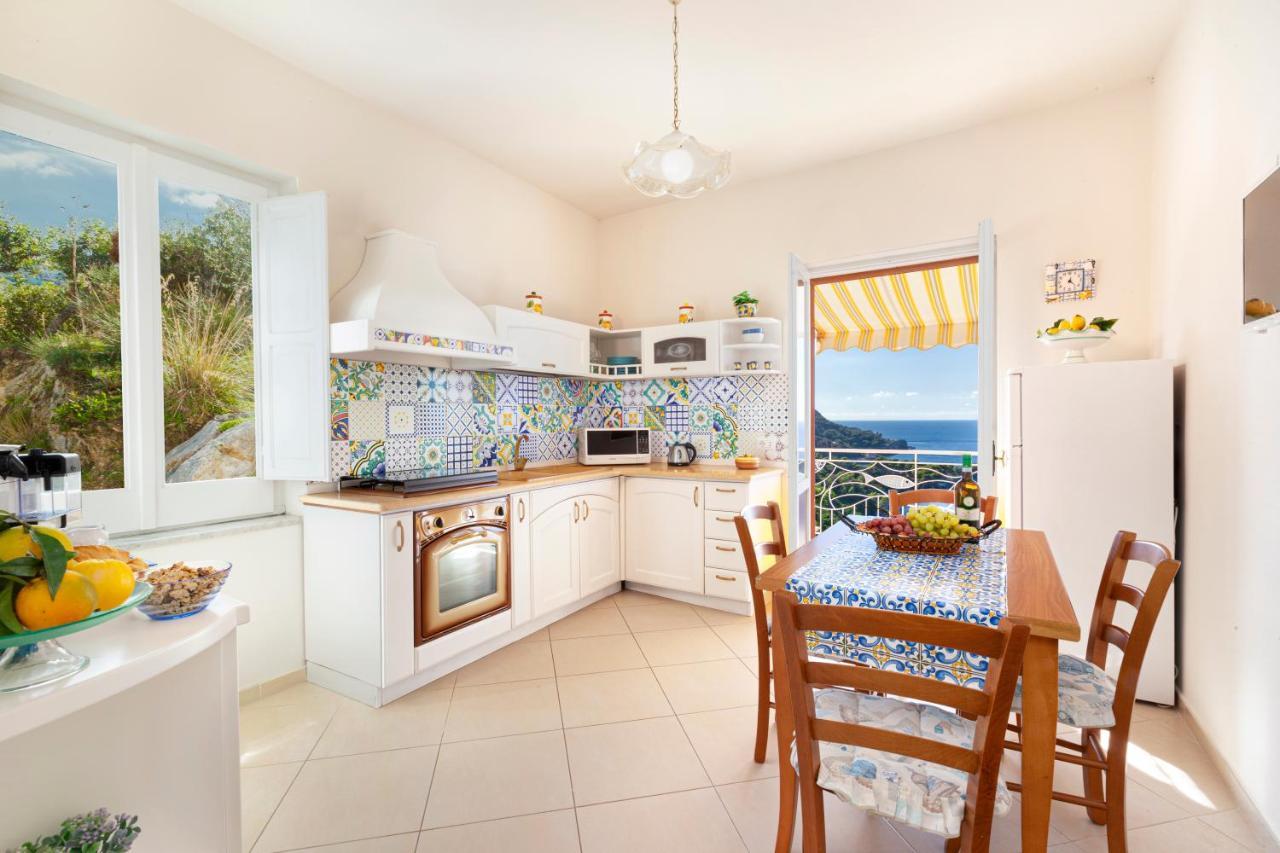 Il Sogno Di Lina Sorrento Coast Capri View Villa Massa Lubrense Exterior photo